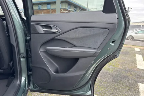  Audi Q3 2.0 TDI S line S Tronic Euro 6 (s/s) 5dr Thumbnail #43