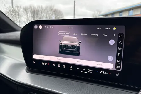  Audi Q3 2.0 TDI S line S Tronic Euro 6 (s/s) 5dr Thumbnail #57