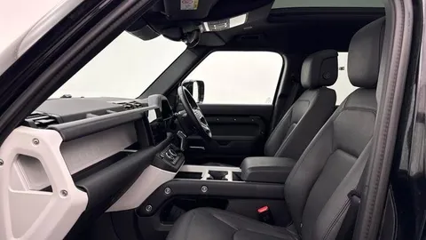 KT74AVZ Land Rover Defender 110 2.0 P300e X-Dynamic HSE 5dr Thumbnail #3