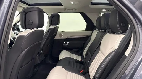 KK24GWE Land Rover Discovery 3.0 D350 Dynamic HSE 5dr Thumbnail #4