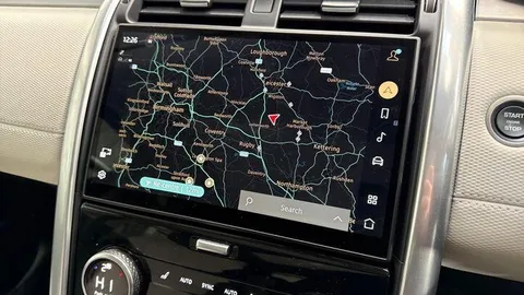 KK24GWE Land Rover Discovery 3.0 D350 Dynamic HSE 5dr Thumbnail #12