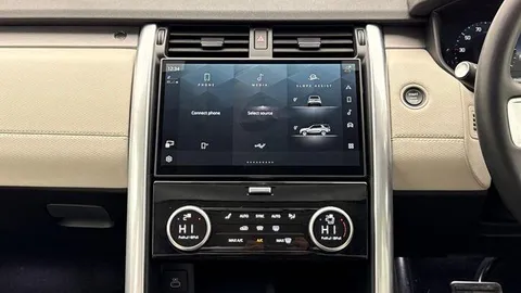 KK24GWE Land Rover Discovery 3.0 D350 Dynamic HSE 5dr Thumbnail #15