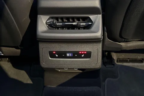 KS74VLP Audi Q6 E-Tron 100kWh Sport Auto quattro 5dr Thumbnail #16