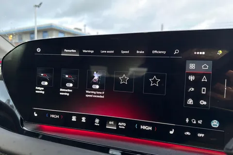 KS74VLP Audi Q6 E-Tron 100kWh Sport Auto quattro 5dr Thumbnail #30