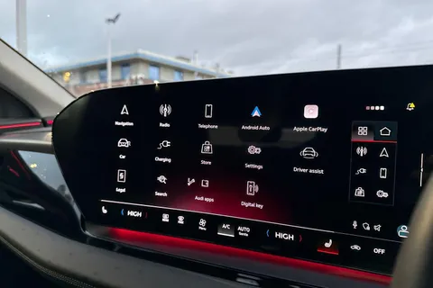 KS74VLP Audi Q6 E-Tron 100kWh Sport Auto quattro 5dr Thumbnail #35