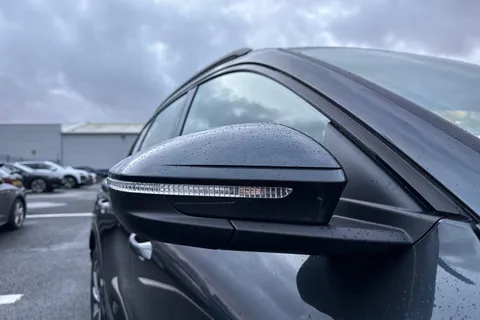 KS74VLP Audi Q6 E-Tron 100kWh Sport Auto quattro 5dr Thumbnail #37