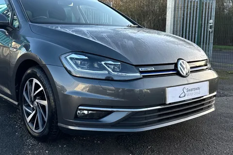 PF69VVK Volkswagen Golf 1.5 TSI EVO Match Edition Euro 6 (s/s) 5dr Thumbnail #10