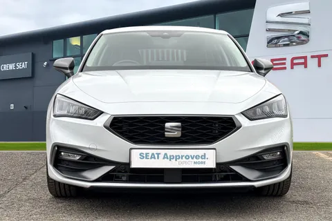 FV25DBY SEAT Leon 1.5 eTSI MHEV FR DSG Euro 6 (s/s) 5dr Thumbnail #7