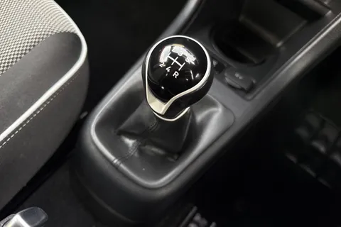 23 of 40 for SEAT Mii 1.0 12v Design Mii Euro 6 5dr