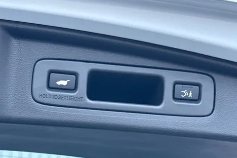 RX75UKJ Honda CR-V 2.0 ePHEV Advance Tech 5dr eCVT Thumbnail #32