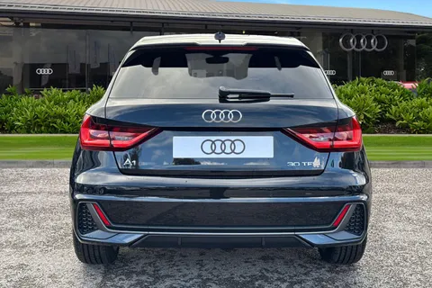 Audi A1 1.0 TFSI 30 S line Sportback Euro 6 (s/s) 5dr Thumbnail #5