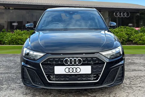  Audi A1 1.0 TFSI 30 S line Sportback Euro 6 (s/s) 5dr Thumbnail #6