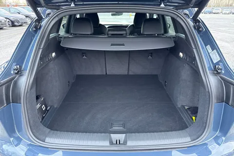 ND74OKL Audi Q6 E-Tron Q6 SUV S line e-tron quattro 285,00 kW Thumbnail #8