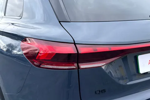 ND74OKL Audi Q6 E-Tron Q6 SUV S line e-tron quattro 285,00 kW Thumbnail #9