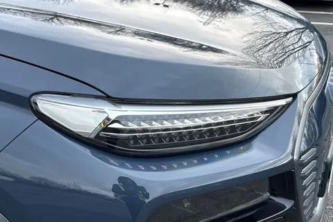 ND74OKL Audi Q6 E-Tron Q6 SUV S line e-tron quattro 285,00 kW Thumbnail #10