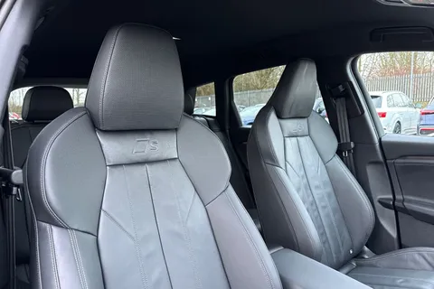 ND74OKL Audi Q6 E-Tron Q6 SUV S line e-tron quattro 285,00 kW Thumbnail #25