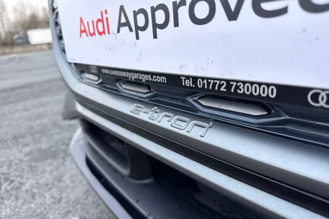 ND74OKL Audi Q6 E-Tron Q6 SUV S line e-tron quattro 285,00 kW Thumbnail #29