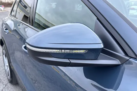 ND74OKL Audi Q6 E-Tron Q6 SUV S line e-tron quattro 285,00 kW Thumbnail #31