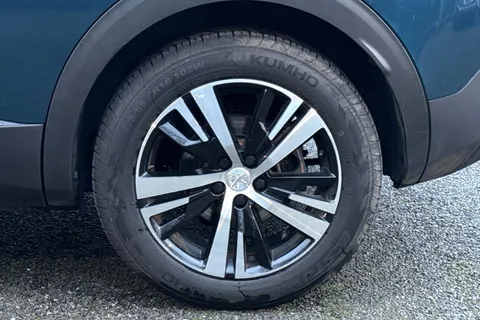 GV72LFX PEUGEOT 3008 1.6 Hybrid4 300 GT Line 5dr e-EAT8 Thumbnail #15