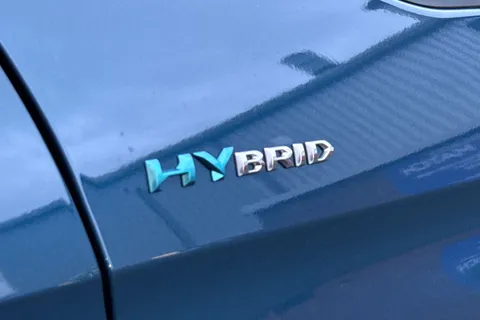 GV72LFX PEUGEOT 3008 1.6 Hybrid4 300 GT Line 5dr e-EAT8 Thumbnail #30