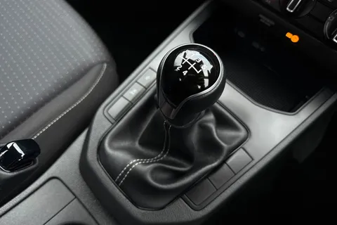 KM75MHV SEAT Ibiza 1.0 TSI SE Technology Euro 6 (s/s) 5dr Thumbnail #23