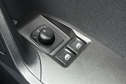 KM75MHV SEAT Ibiza 1.0 TSI SE Technology Euro 6 (s/s) 5dr Thumbnail #31