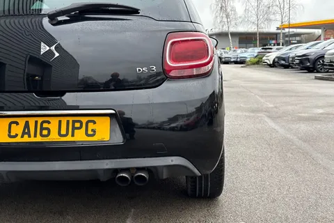 31 of 64 for DS Automobiles Ds 3 1.2 PureTech Prestige Euro 6 (s/s) 3dr