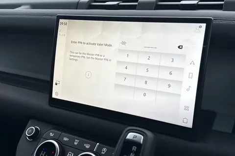 PJ74OAS Land Rover Defender 110 3.0 D250 X-Dynamic SE 5dr Thumbnail #39