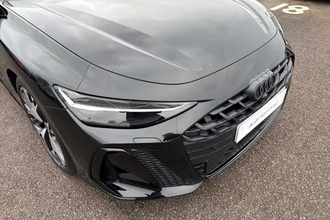 DY75UDZ Audi A6 Avant Avant Edition 1 204 PS TFSI S tronic Thumbnail #10