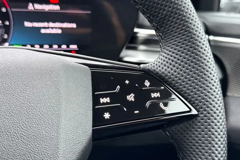 DY75UDZ Audi A6 Avant Avant Edition 1 204 PS TFSI S tronic Thumbnail #27