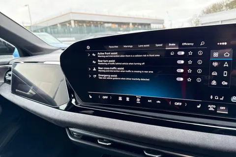 DY75UDZ Audi A6 Avant Avant Edition 1 204 PS TFSI S tronic Thumbnail #47