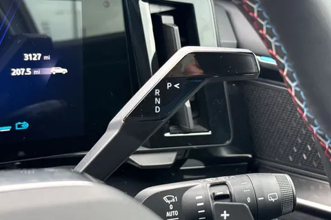 LL25HNF Renault Austral E-Tech FHEV Iconic Esprit Alpine 5dr Auto Thumbnail #23