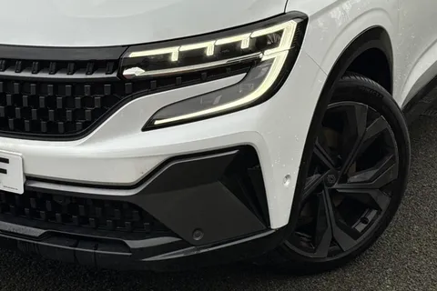 LL25HNF Renault Austral E-Tech FHEV Iconic Esprit Alpine 5dr Auto Thumbnail #27