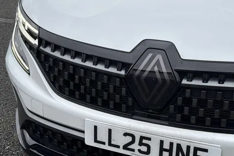 LL25HNF Renault Austral E-Tech FHEV Iconic Esprit Alpine 5dr Auto Thumbnail #29