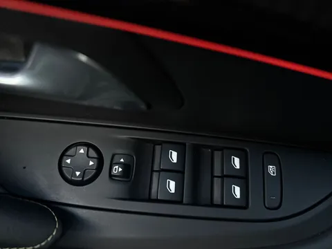 KW21YWO PEUGEOT 208 1.2 PureTech GT EAT Euro 6 (s/s) 5dr Thumbnail #19