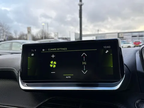 KW21YWO PEUGEOT 208 1.2 PureTech GT EAT Euro 6 (s/s) 5dr Thumbnail #20