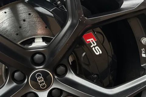 KY74ELX Audi RS 7 RS 7 Sportback performance Carbon Vorsprung 630 PS tiptronic Thumbnail #34