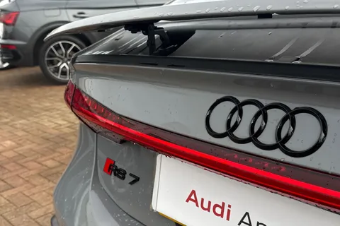 KY74ELX Audi RS 7 RS 7 Sportback performance Carbon Vorsprung 630 PS tiptronic Thumbnail #39
