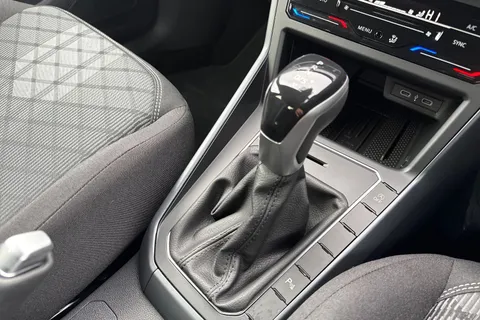 DA75RZH Volkswagen Polo 1.0 TSI 115 R-Line 5dr DSG Thumbnail #38