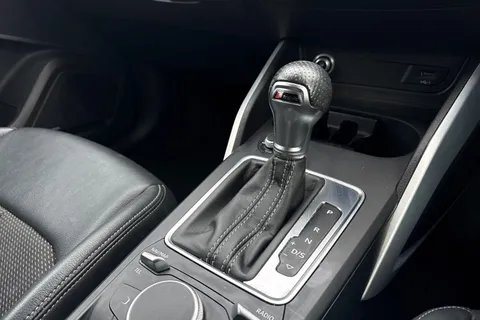 20 of 47 for Audi Q2 1.5 TFSI CoD 35 S line S Tronic Euro 6 (s/s) 5dr