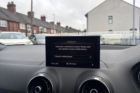 30 of 47 for Audi Q2 1.5 TFSI CoD 35 S line S Tronic Euro 6 (s/s) 5dr