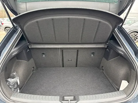 KY75EVN CUPRA Leon 1.5 eTSI 150 V2 5dr DSG Thumbnail #10