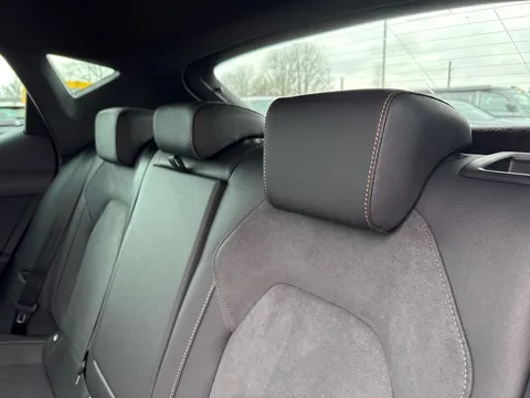 KY75EVN CUPRA Leon 1.5 eTSI 150 V2 5dr DSG Thumbnail #14