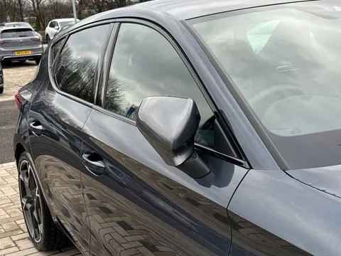 KY75EVN CUPRA Leon 1.5 eTSI 150 V2 5dr DSG Thumbnail #25