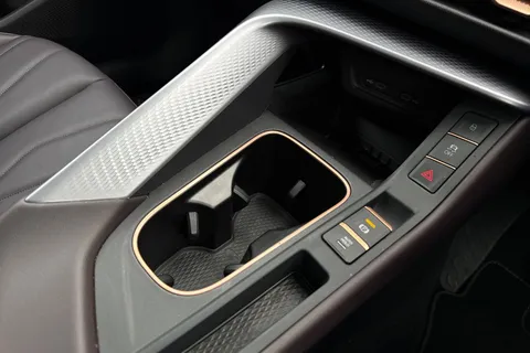 DC25TZZ CUPRA Terramar 2.0 TSI VZ2 DSG 4Drive Euro 6 (s/s) 5dr Thumbnail #21