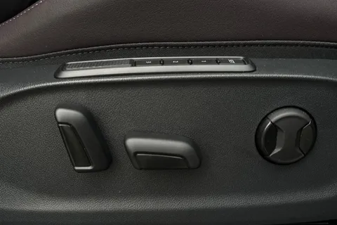 DC25TZZ CUPRA Terramar 2.0 TSI VZ2 DSG 4Drive Euro 6 (s/s) 5dr Thumbnail #33