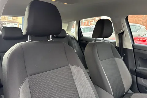 MA72NTG Volkswagen Polo 1.0 EVO Life Euro 6 (s/s) 5dr Thumbnail #22