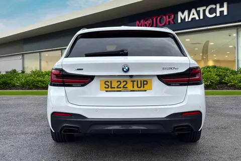SL22TUP BMW 5 Series 2.0 530e 12kWh M Sport Touring Steptronic xDrive Euro 6 (s/s) 5dr Thumbnail #5