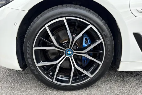 SL22TUP BMW 5 Series 2.0 530e 12kWh M Sport Touring Steptronic xDrive Euro 6 (s/s) 5dr Thumbnail #11
