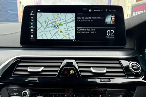 SL22TUP BMW 5 Series 2.0 530e 12kWh M Sport Touring Steptronic xDrive Euro 6 (s/s) 5dr Thumbnail #18